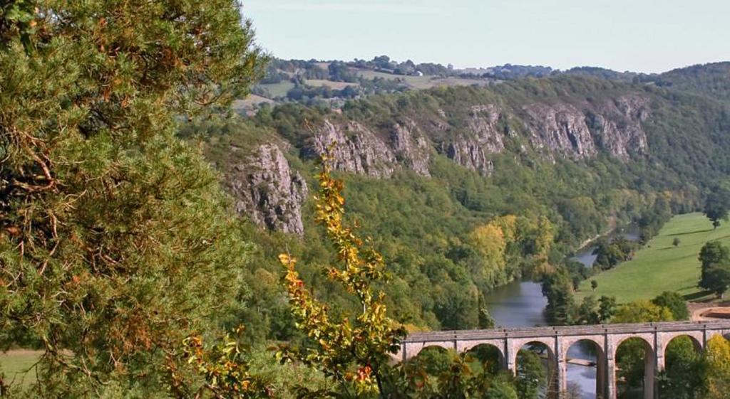 Camping Des Rochers Des Parcs Hotel เกลซี ภายนอก รูปภาพ