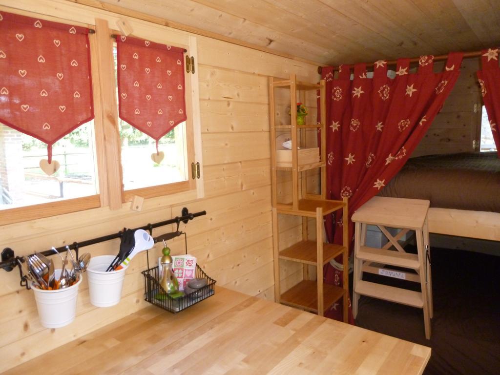 Camping Des Rochers Des Parcs Hotel เกลซี ภายนอก รูปภาพ