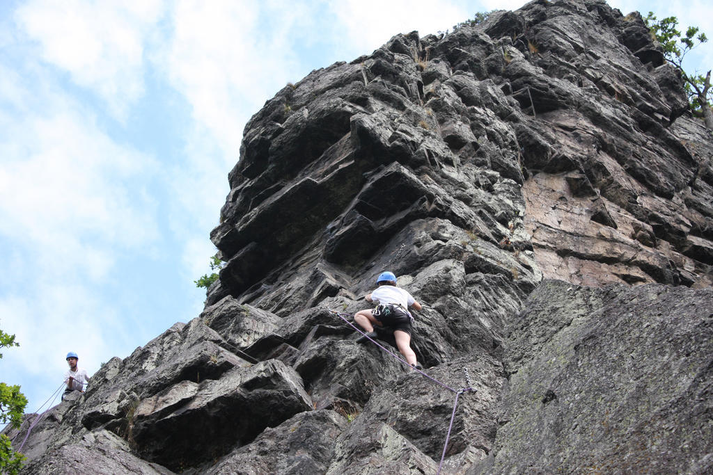 Camping Des Rochers Des Parcs Hotel เกลซี ภายนอก รูปภาพ