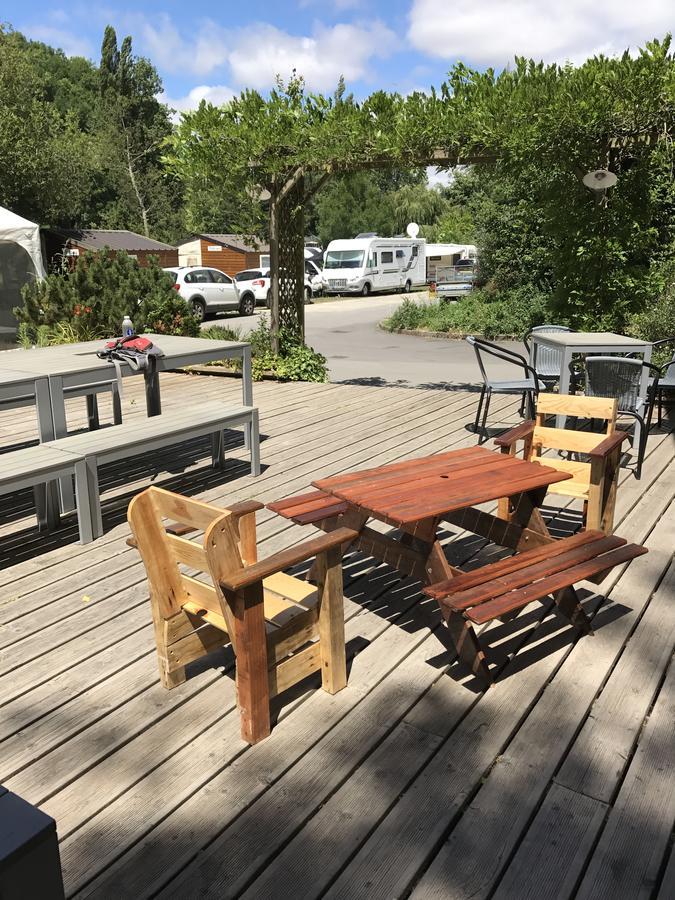 Camping Des Rochers Des Parcs Hotel เกลซี ภายนอก รูปภาพ